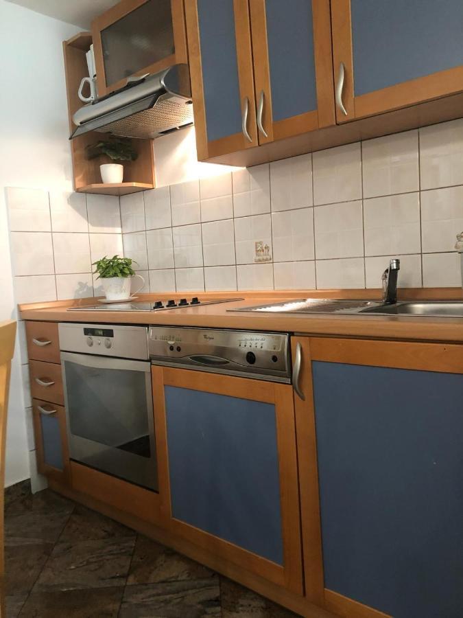Apartments Barbara Senj  Extérieur photo